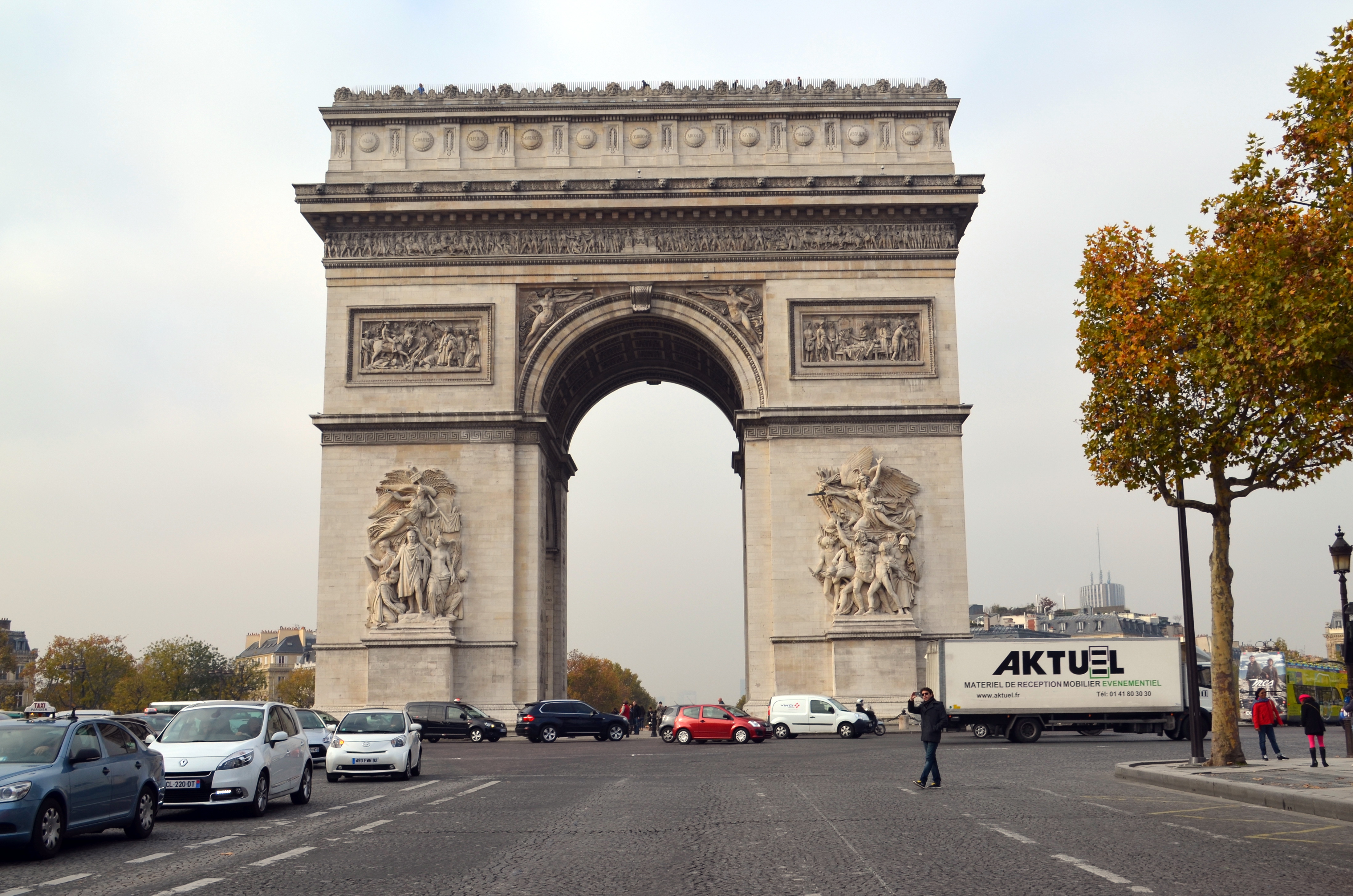 Париж арка Триумфальная транспарент